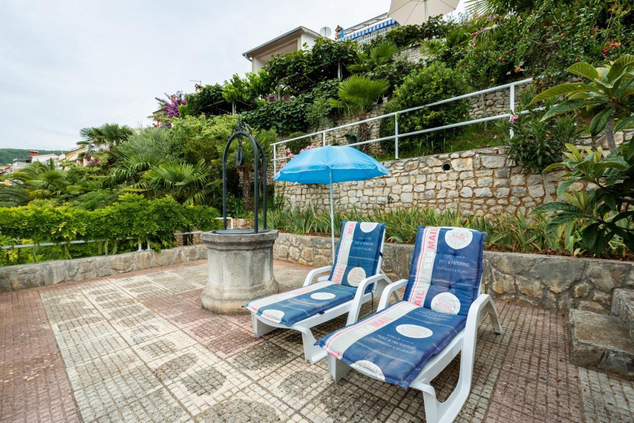 Apartments Mandica Рабац Екстер'єр фото