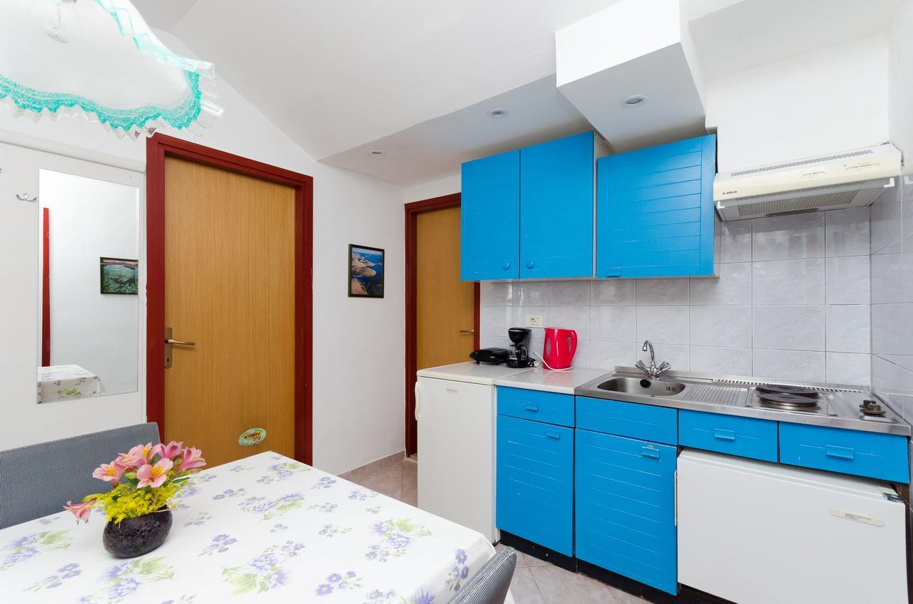 Apartments Mandica Рабац Екстер'єр фото